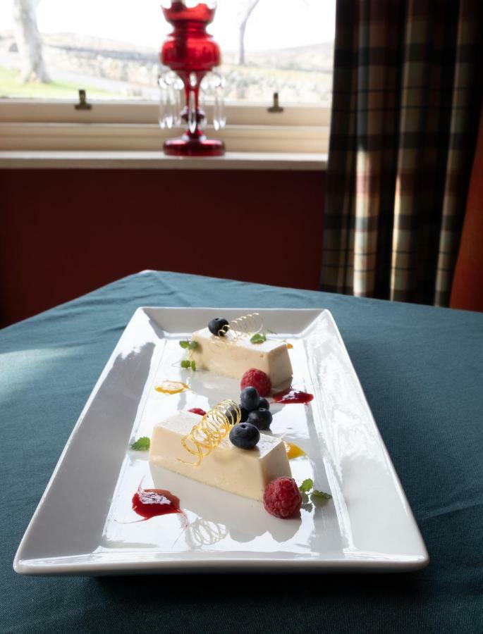 Altnaharra Hotel Lairg Eksteriør billede